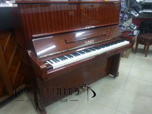 פסנתר YAMAHA U2 חום