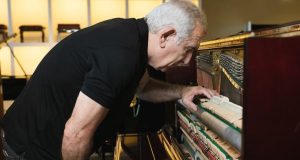 בדיקת פסנתר והערכת שוויו