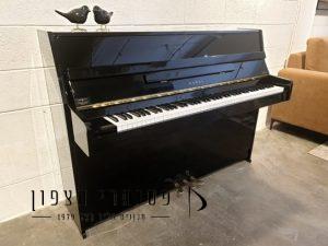 פסנתר KAWAI CL1