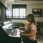 piano in house