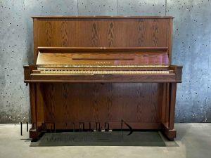 פסנתר YAMAHA W105