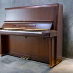 פסנתר YAMAHA W202 -1
